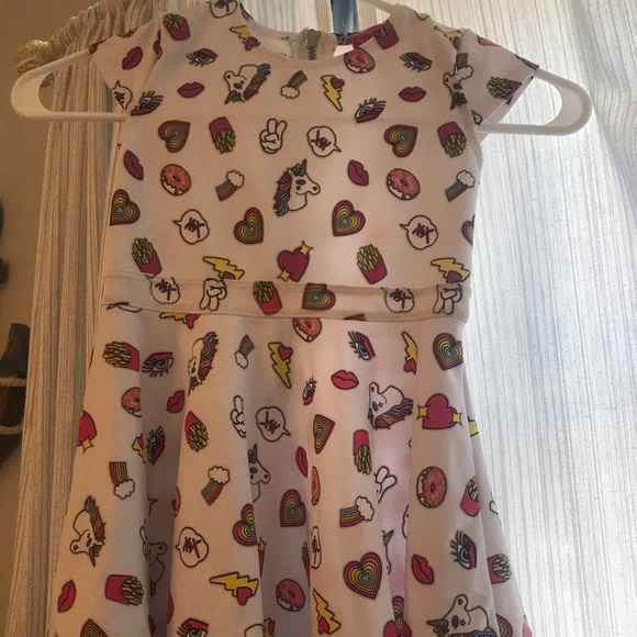 Emoji Betsy Johnson dress within zipper on back - Picture 2 of 3